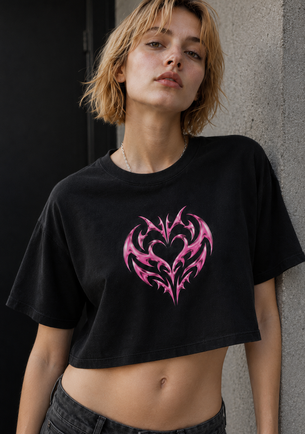 RaveOn Crop Top Pela Siyah Tişört
