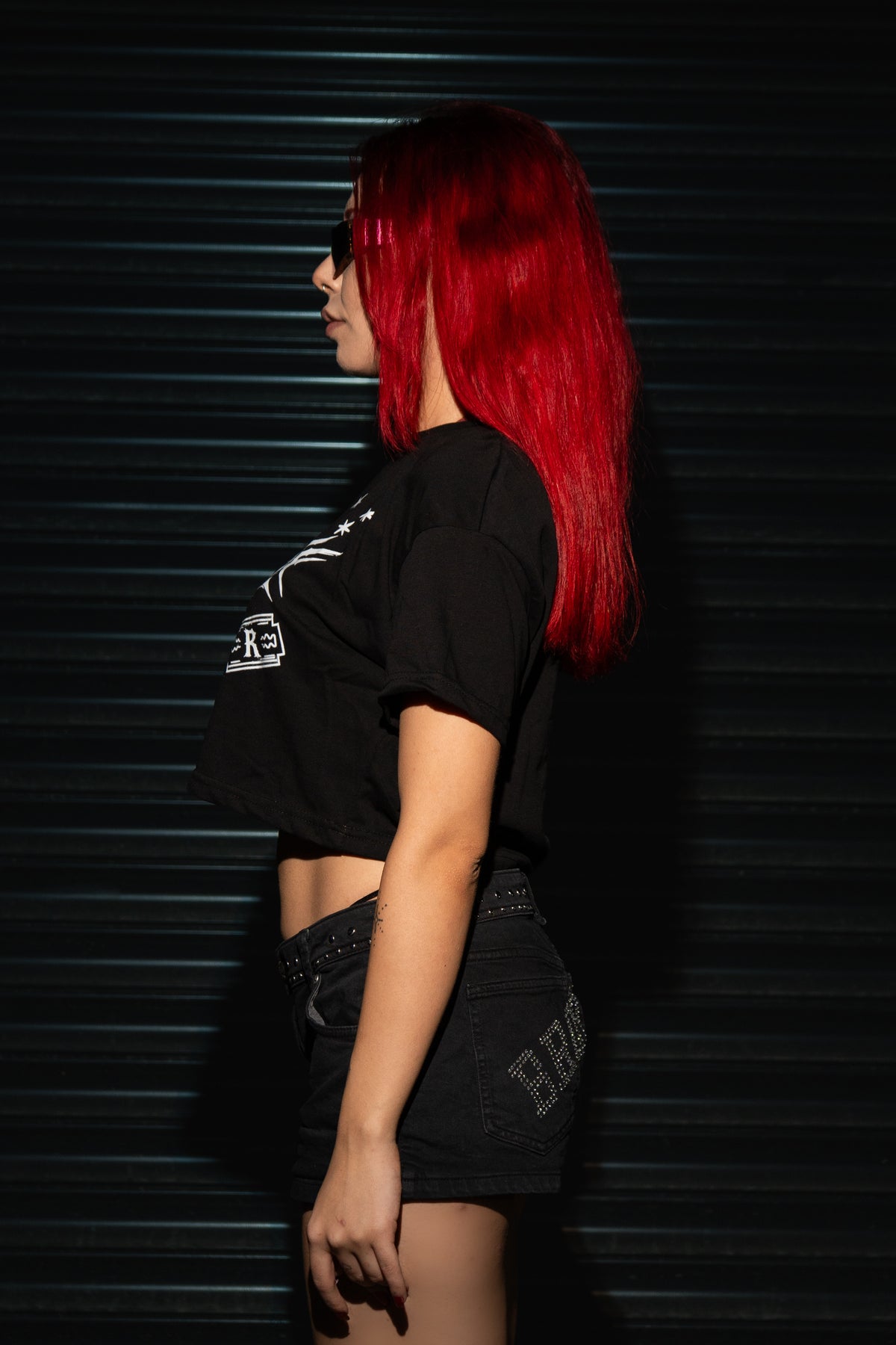 RaveOn Crop Top Pela Siyah Tişört